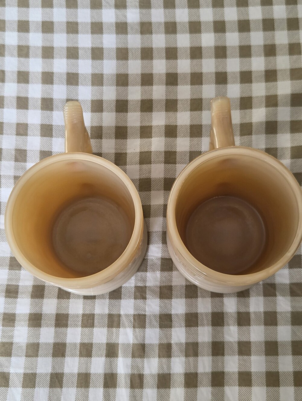 Vintage Set Of 2 Whataburger Buffalo Nickel Mugs, Butterscotch Milk Glass Pistol - Picture 8 of 13